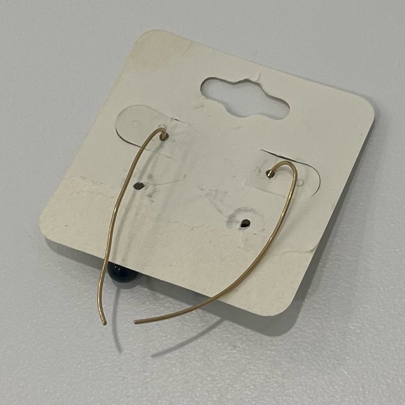 Black Onyx and 14k Gold Vintage Drop Earrings - Picture 4 of 4